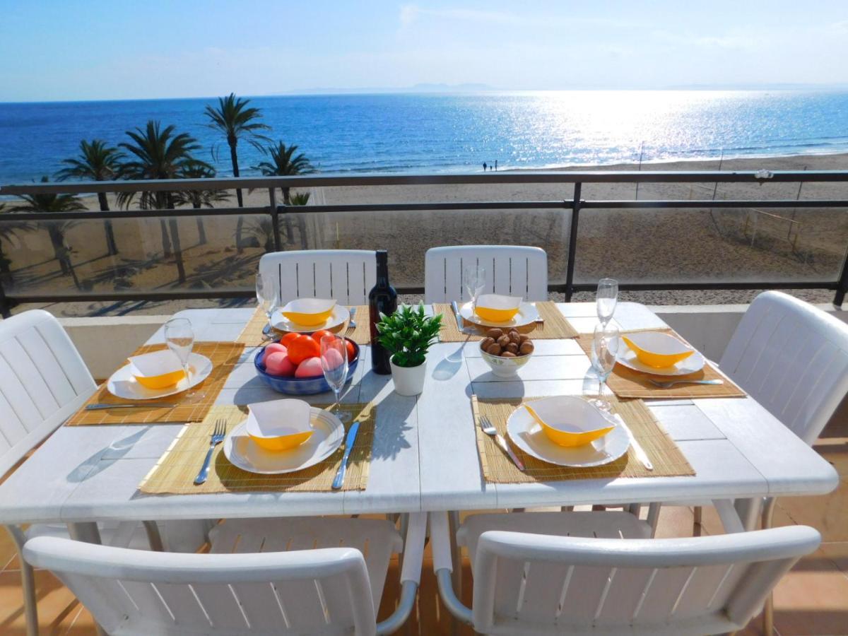 Gmid Immo Apartamento Oasis Atico Roses Exterior photo
